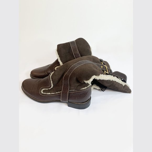 DOLCE & CABBANA belted high winter boots - Picture 6 of 11
